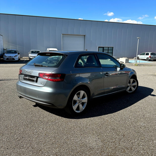 AUDI A3 1.4 TFSI 140 cv Ambition Garantie 12 Mois