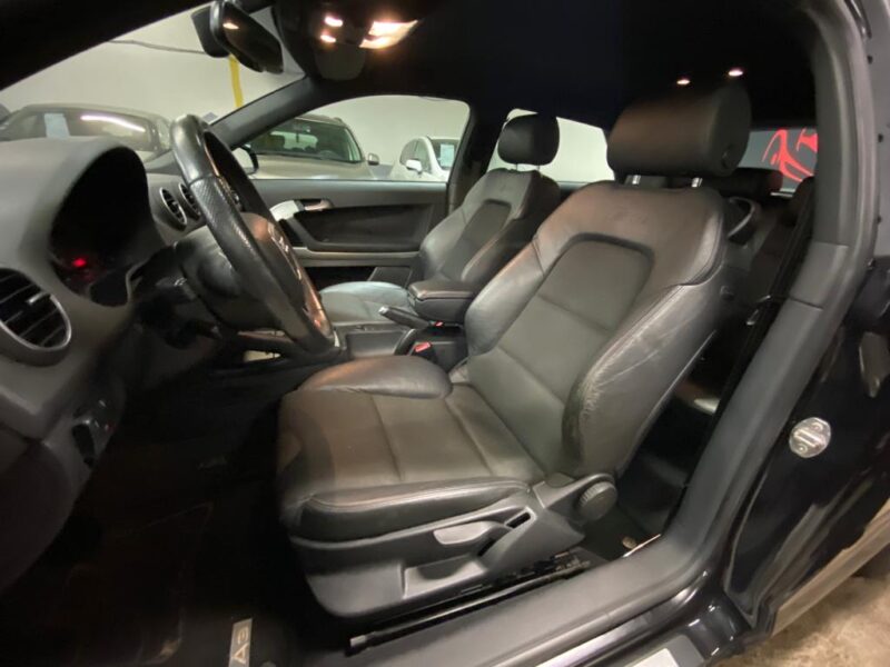 AUDI A3 2.0 TDI 140 S-Line