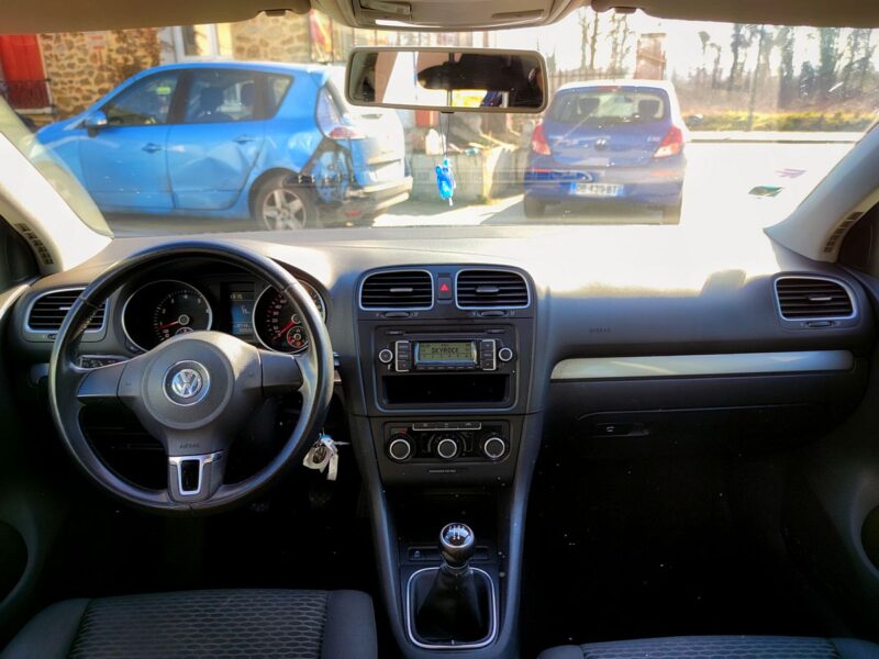 VOLKSWAGEN GOLF VI 2011