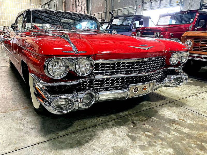 CADILLAC ELDORADO CONVERTIBLE SERIE 62 