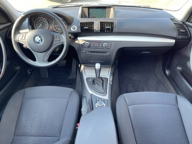 BMW SERIE 118I 2011 BOITE AUTOMATIQUE 143CH