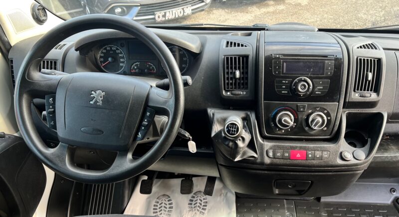 PEUGEOT BOXER Camionnette 2013