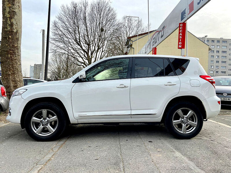 TOYOTA RAV4 2012