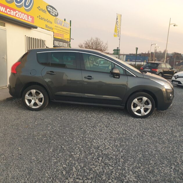 PEUGEOT 3008 1.6 HDI 112 CHV ALLURE