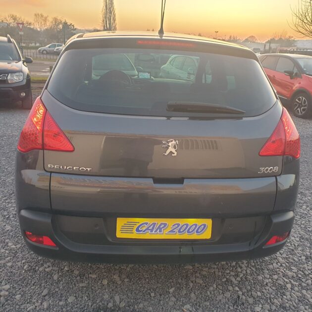 PEUGEOT 3008 1.6 HDI 112 CHV ALLURE