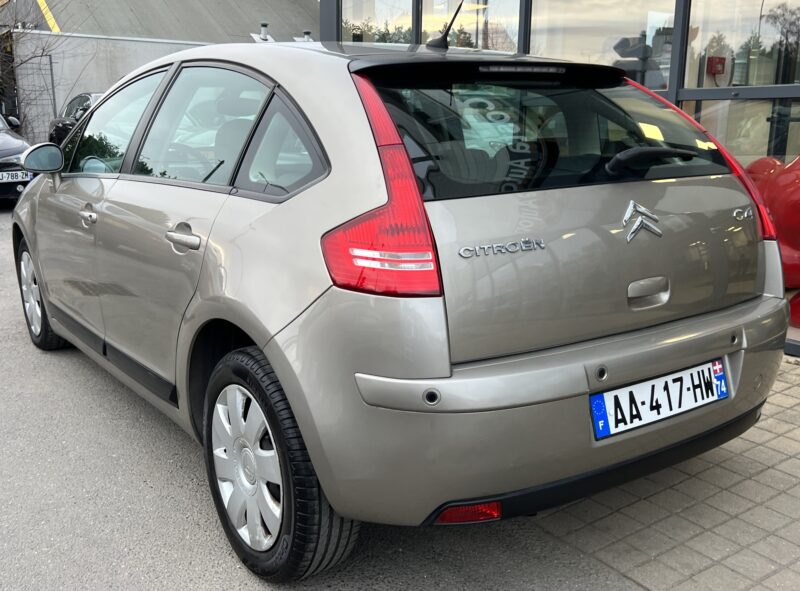 CITROEN C4 1.6 HDI 110 Cv BOITE AUTOMATIQUE / BLUETOOTH CLIMATISATION 5 PORTES - Garantie1an