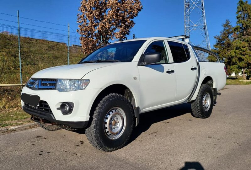 MITSUBISHI L200 2.5 did 136 cv 