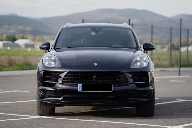 PORSCHE MACAN 2019