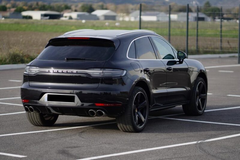 PORSCHE MACAN 2019