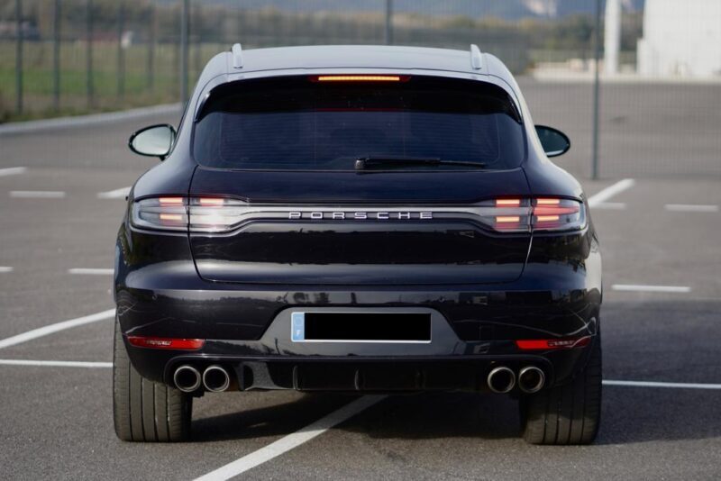 PORSCHE MACAN 2019