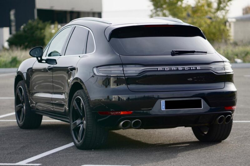 PORSCHE MACAN 2019