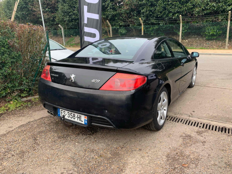 PEUGEOT 407 Coupé 2.7HDI 204CV