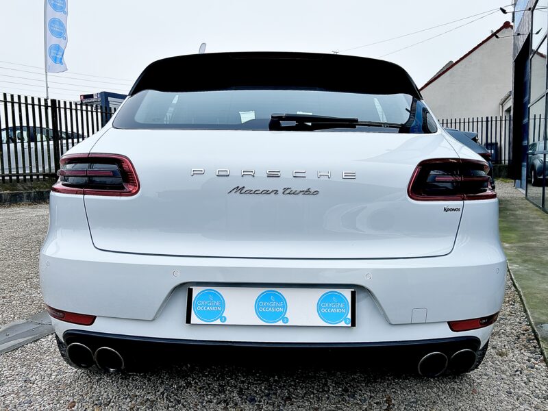 PORSCHE MACAN 2016