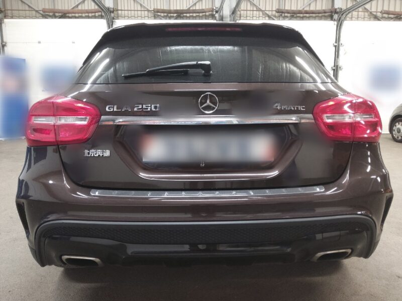 MERCEDES CLASSE GLA 250 4Matic 210 cv GARANTIE 12 MOIS