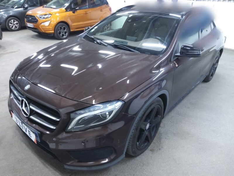 MERCEDES CLASSE GLA 250 4Matic 210 cv GARANTIE 12 MOIS