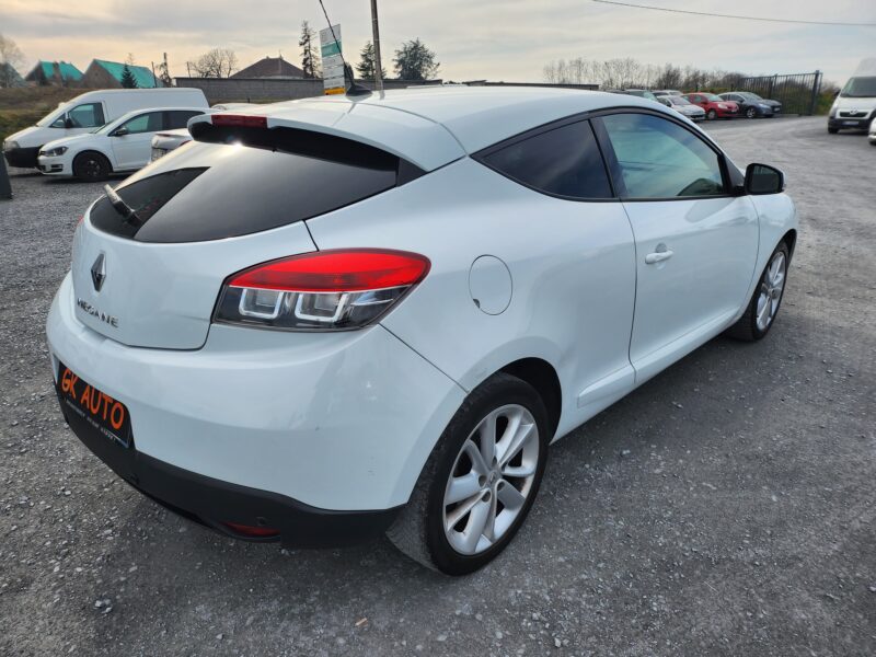 RENAULT MEGANE III Coupé 2013 115CV DYNAMIQUE 125000 KM 