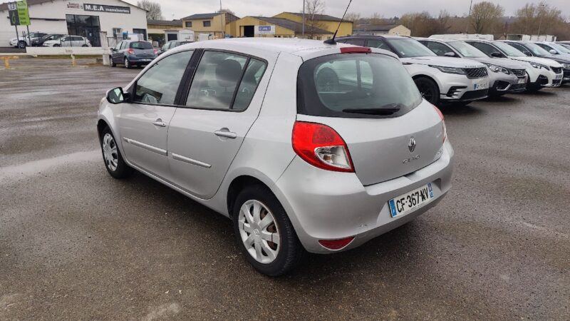 RENAULT CLIO III 1.5 dCi 75cv OVALIE