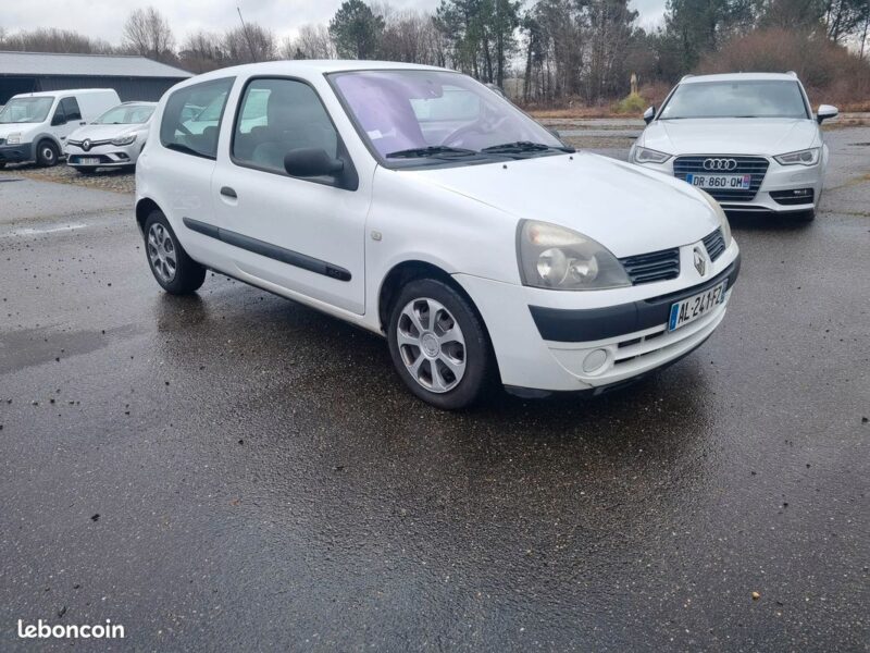 RENAULT CLIO 2006