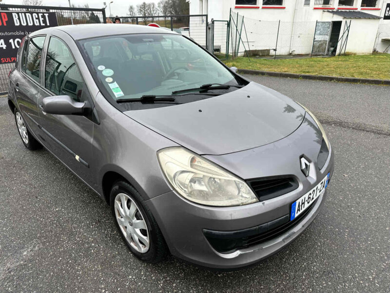 RENAULT CLIO 2008