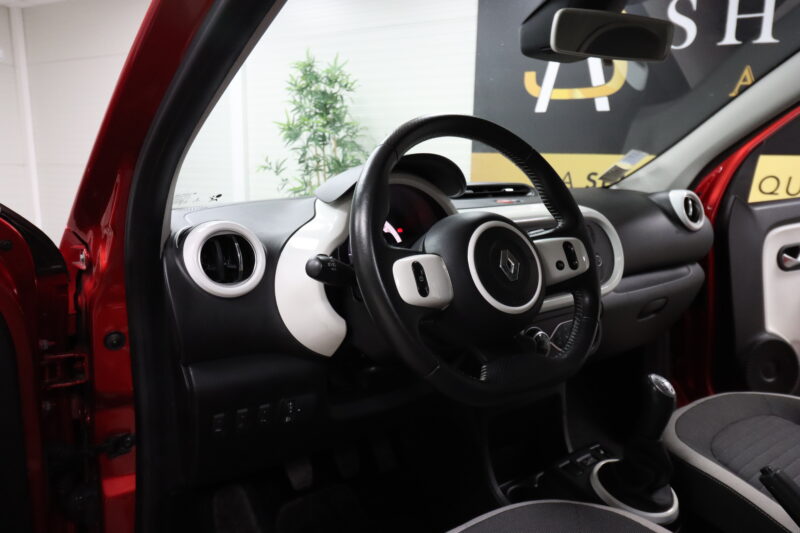 RENAULT TWINGO III 2015