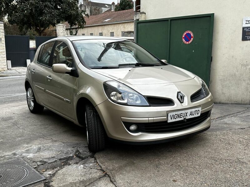 RENAULT 1.6 ESS INITIALE PAYER EN 4X