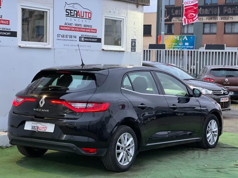 RENAULT MEGANE IV 2016