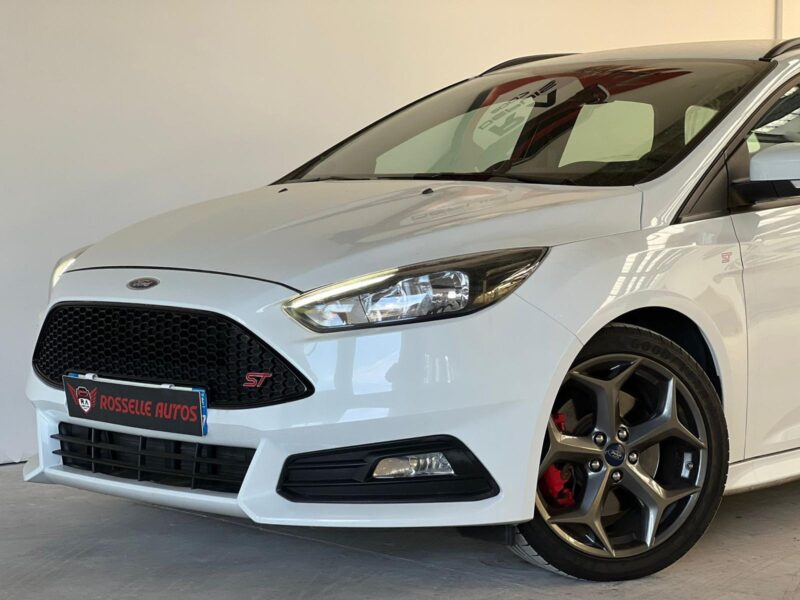 FORD FOCUS ST 2.0 ECOBOOST 250CH