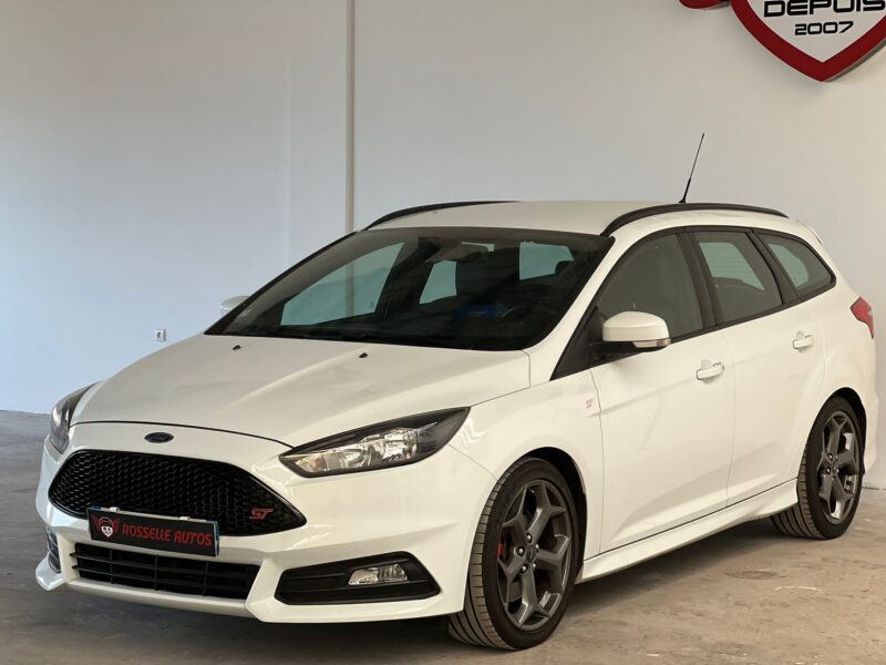 FORD FOCUS ST 2.0 ECOBOOST 250CH