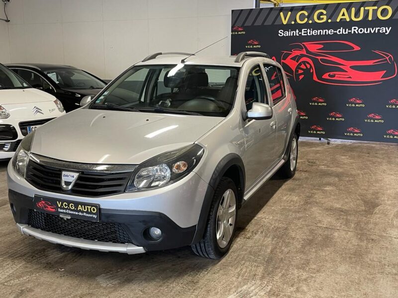 DACIA SANDERO 2011