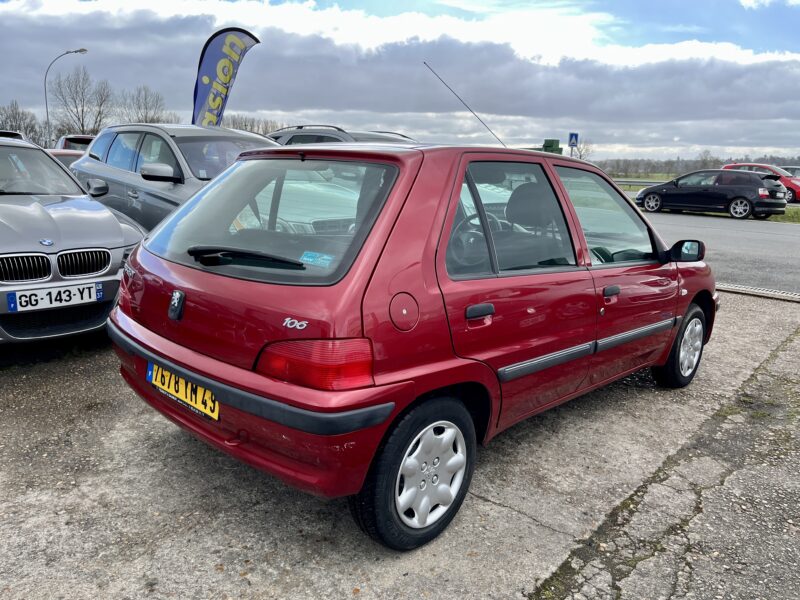 PEUGEOT 106 II 2002