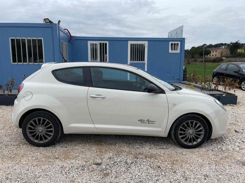 ALFA ROMEO Mito 1.4 MPI MultiAir 105 cv BICOLOR