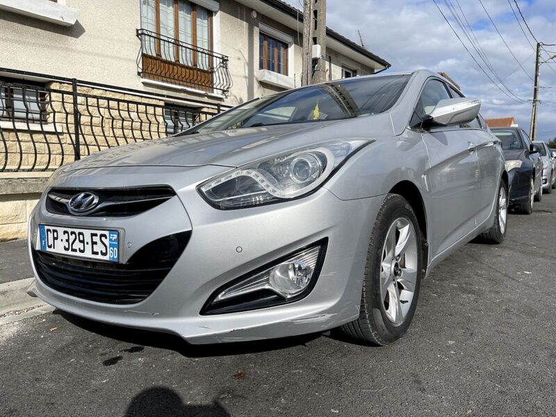 HYUNDAI i40 I 2012