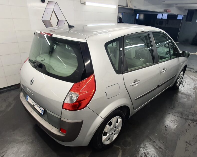 RENAULT SCENIC II 1.6 16V EXPRESSION 110 CH BOÎTE AUTOMATIQUE / 1 ERE MAIN / FACTURES D’ENTRETIEN