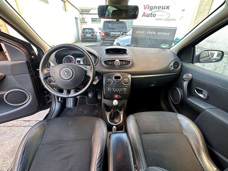 RENAULT CLIO 3 1.4 EXCEPTION PAYER EN 4X