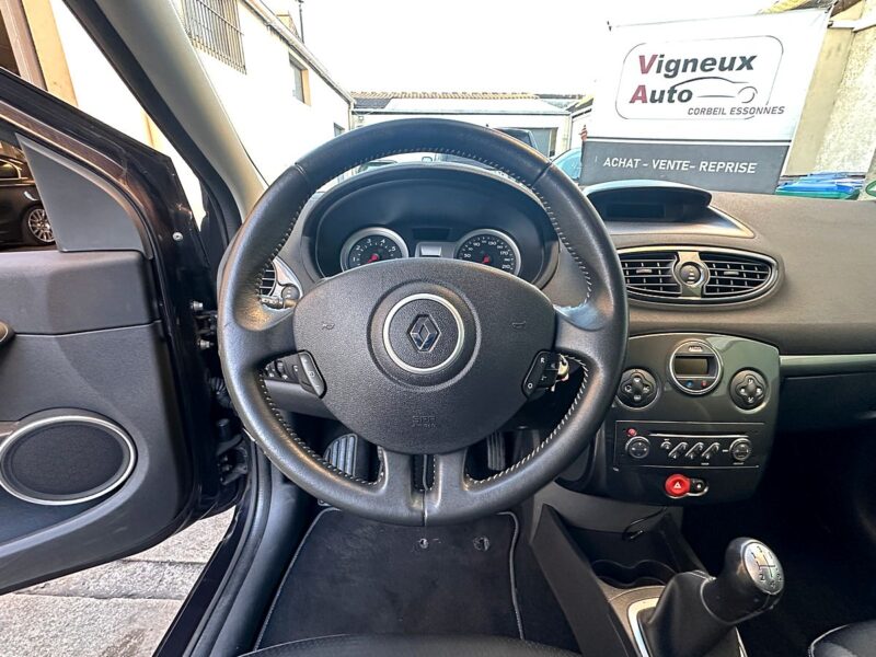 RENAULT CLIO 3 1.4 EXCEPTION PAYER EN 4X