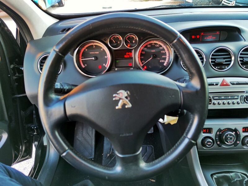 PEUGEOT 308 I 1,6 hdi 92 STYLE