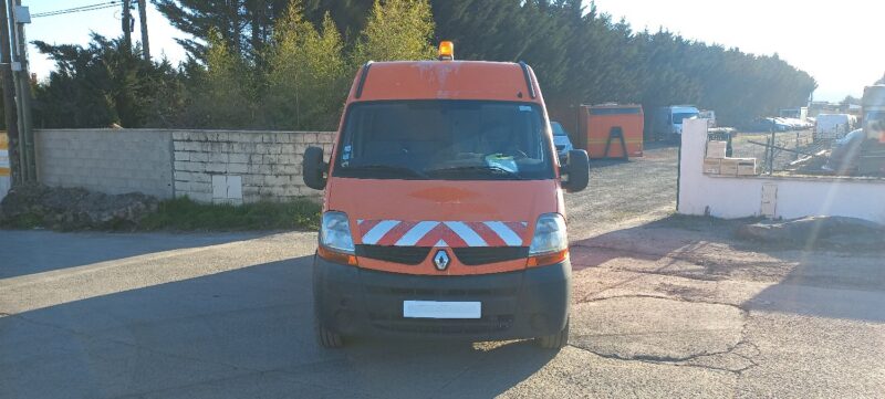 RENAULT MASTER II  1ER MAIN L3H2 2009