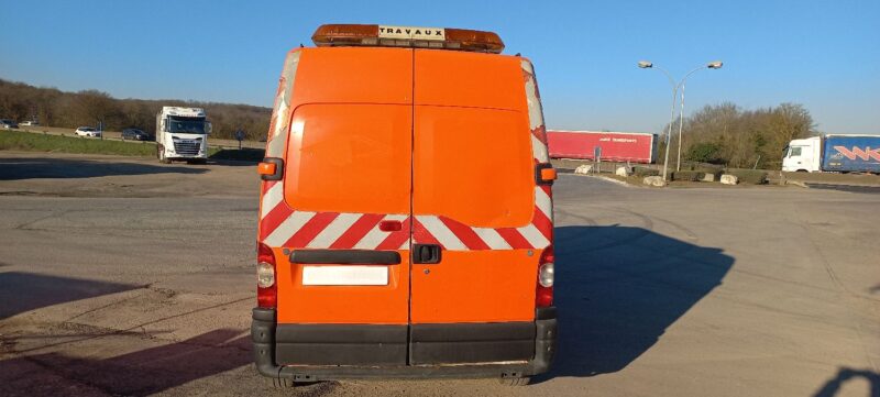 RENAULT MASTER II  1ER MAIN L3H2 2009