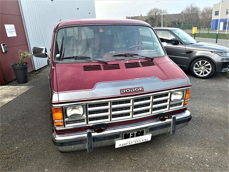 DODGE RAM B250 VAN 1987 