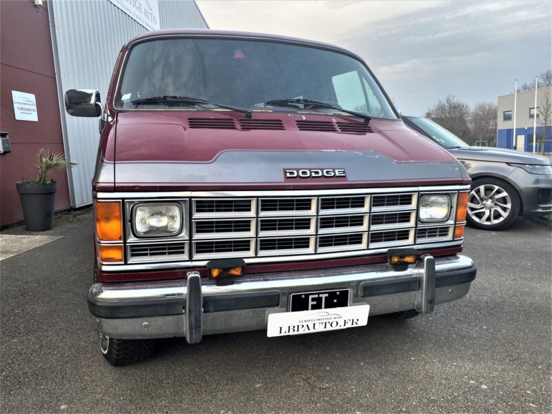 DODGE RAM B250 VAN 1987 