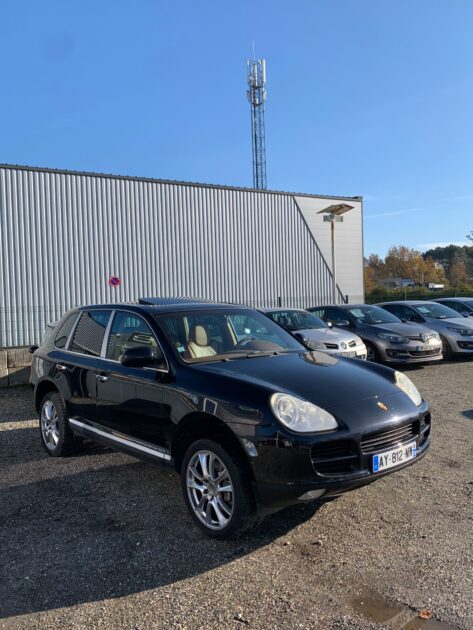 PORSCHE CAYENNE S V8