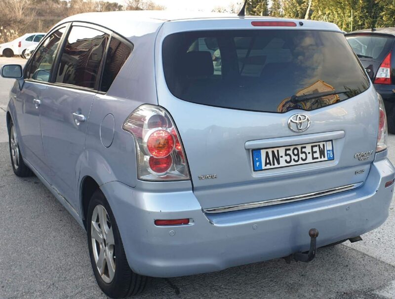 TOYOTA COROLLA Verso 2007