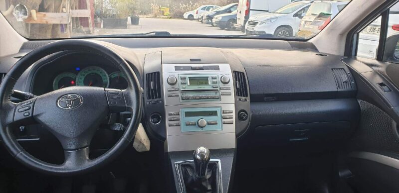 TOYOTA COROLLA Verso 2007