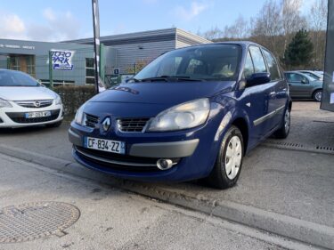 RENAULT SCÉNIC II 2009