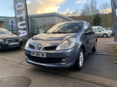 RENAULT CLIO III 1.4i 16V 100CV