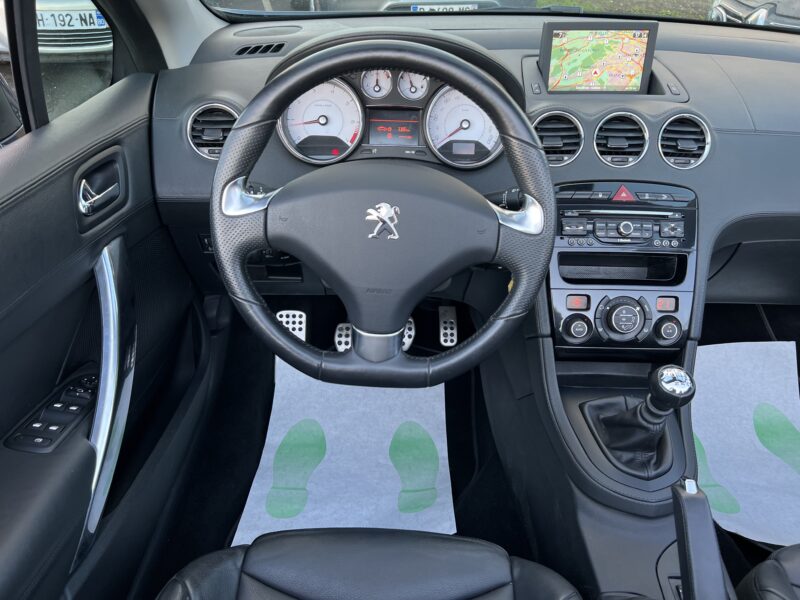 PEUGEOT 308 CC 2.0 HDI 163 Cv FELINE 1ERE MAIN / CABRIOLET CUIR GPS XENONS BLUETOOTH - Garantie1an