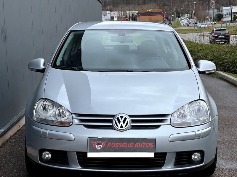 VOLKSWAGEN GOLF 5 1.6 FSI 116CH 1ER MAIN