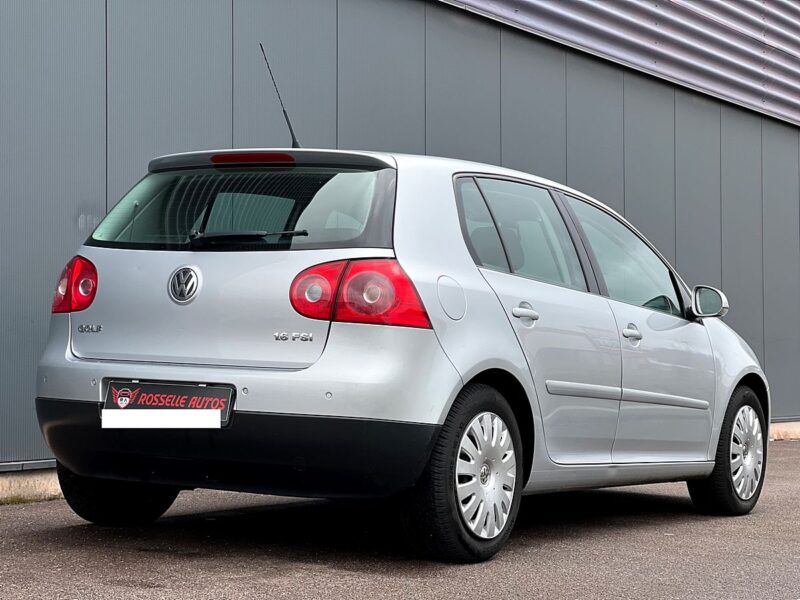 VOLKSWAGEN GOLF 5 1.6 FSI 116CH 1ER MAIN