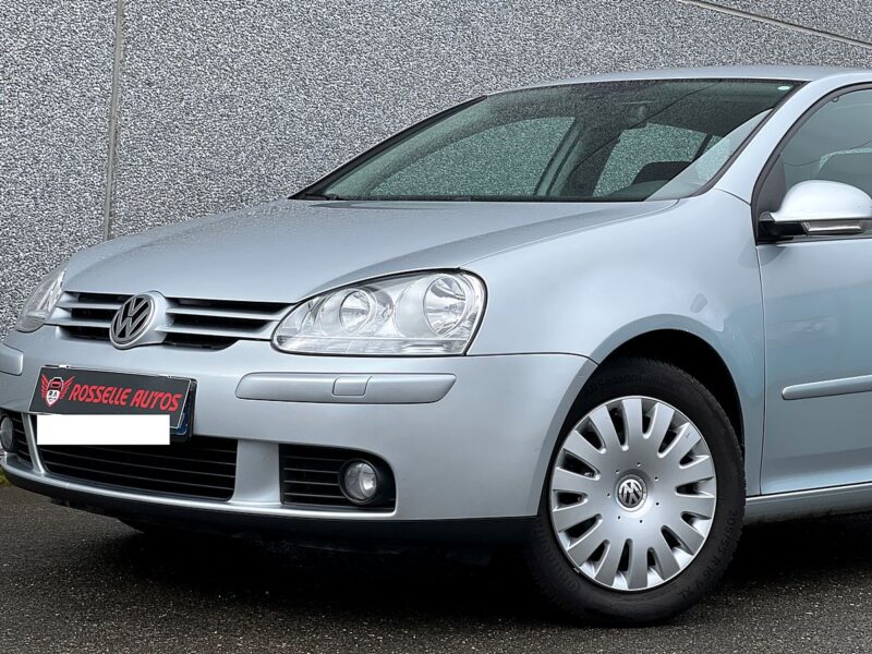 VOLKSWAGEN GOLF 5 1.6 FSI 116CH 1ER MAIN