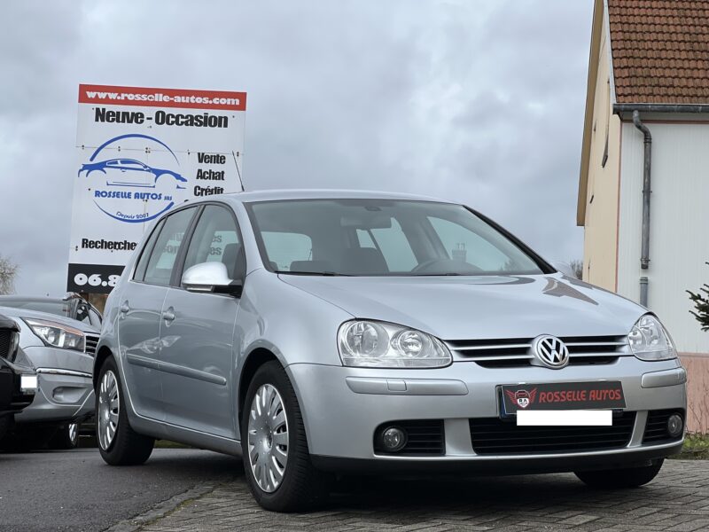 VOLKSWAGEN GOLF 5 1.6 FSI 116CH 1ER MAIN